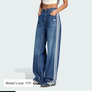 Size 29/30 Adidas women’s vintage dad jeans- current sold out model NWT